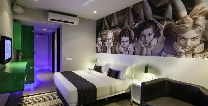 Hotel Sinq Party - No Male Stags Allowed Candolim