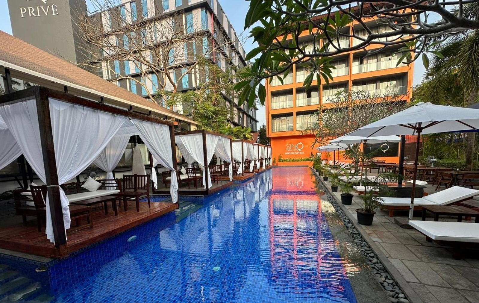 Hotel Sinq Party - No Male Stags Allowed